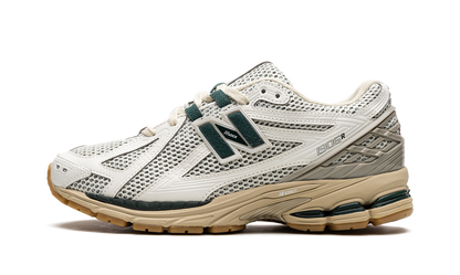 New Balance 1906R "Kith-Black"