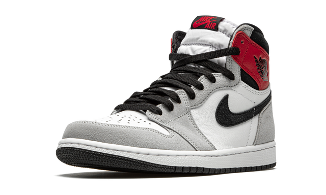 Jordan 1 Retro High Light Smoke Gray