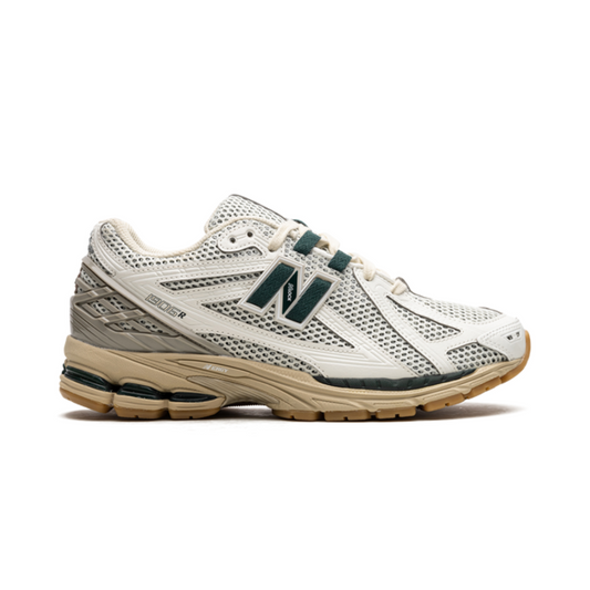 New Balance 1906R "Kith-Black"