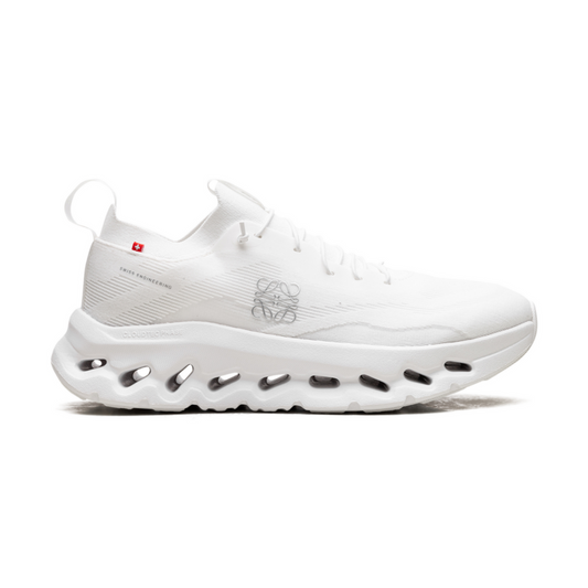 On Running Cloudtilt Loewe All White