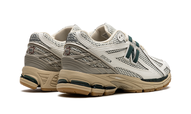 New Balance 1906R "Kith-Black"