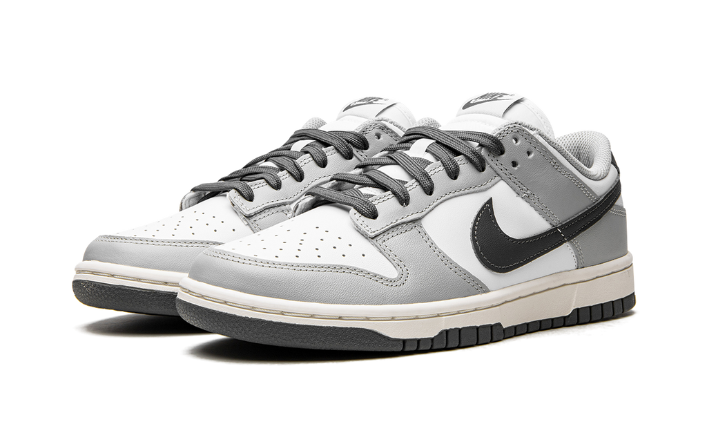Nike Dunk Low Light Smoke Gray