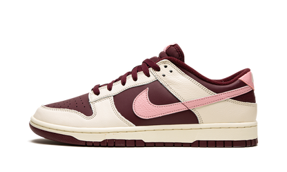 Nike Dunk Low Valentine's Day