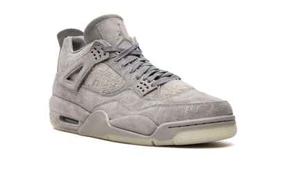 Air Jordan 4 Retro Kaws Cool Gray